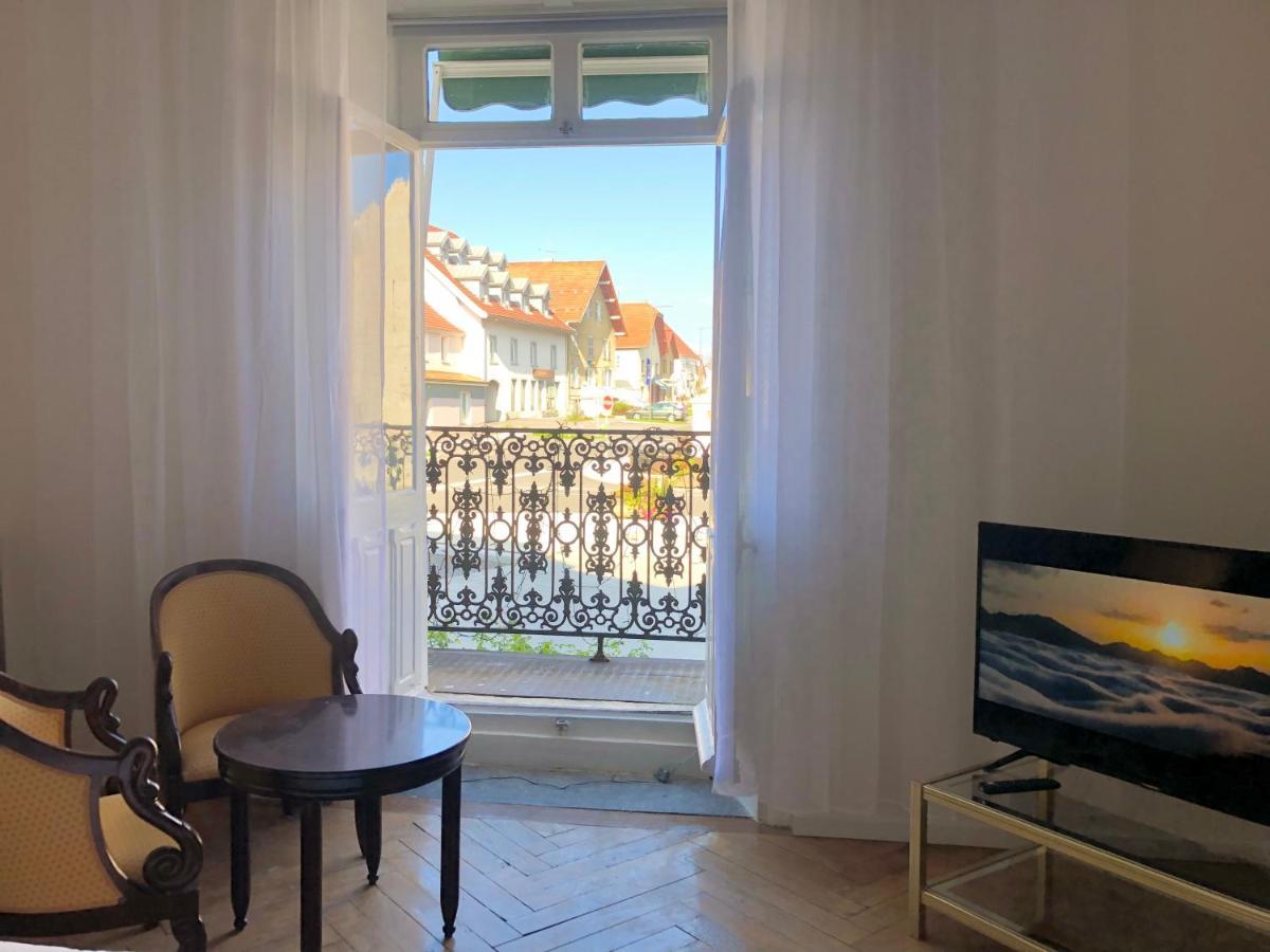 Hotel D'Artiste Pierrefontaine-les-Varans Dış mekan fotoğraf