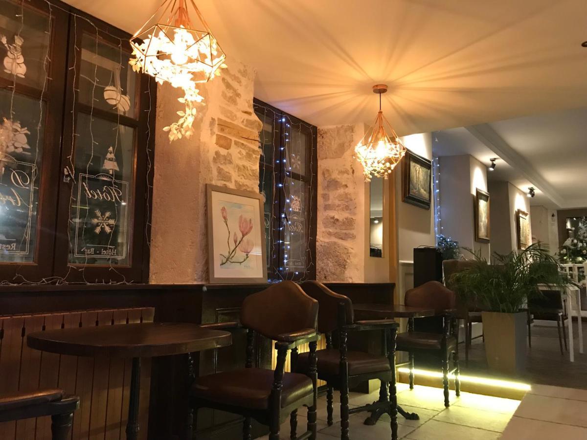 Hotel D'Artiste Pierrefontaine-les-Varans Dış mekan fotoğraf